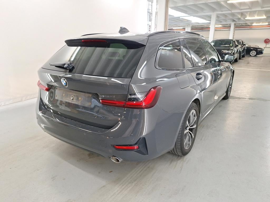 BMW 3 TOURING DIESEL - 2019 318 d AdBlue photo