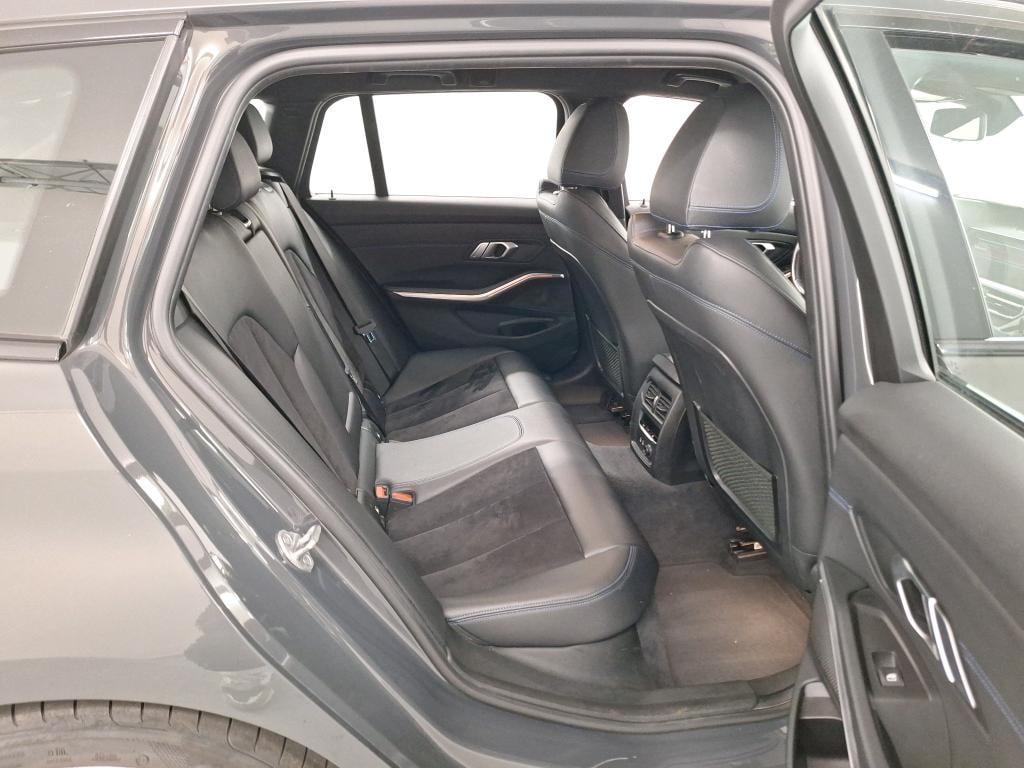 BMW 3 TOURING DIESEL - 2019 320 d AdBlue photo