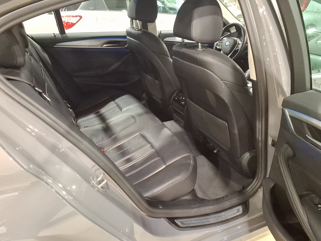BMW 5 SERIES BERLINE 2.0 520E AUTO photo