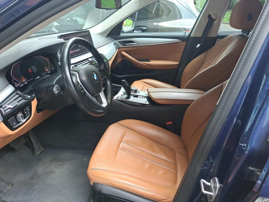 BMW 5 SERIES TOURING 2.0 518D 100KW TOURING AUTO photo