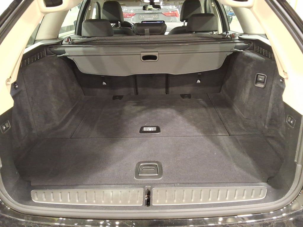 BMW 5 SERIES TOURING 2.0 520D 120KW TOURING AUTO photo