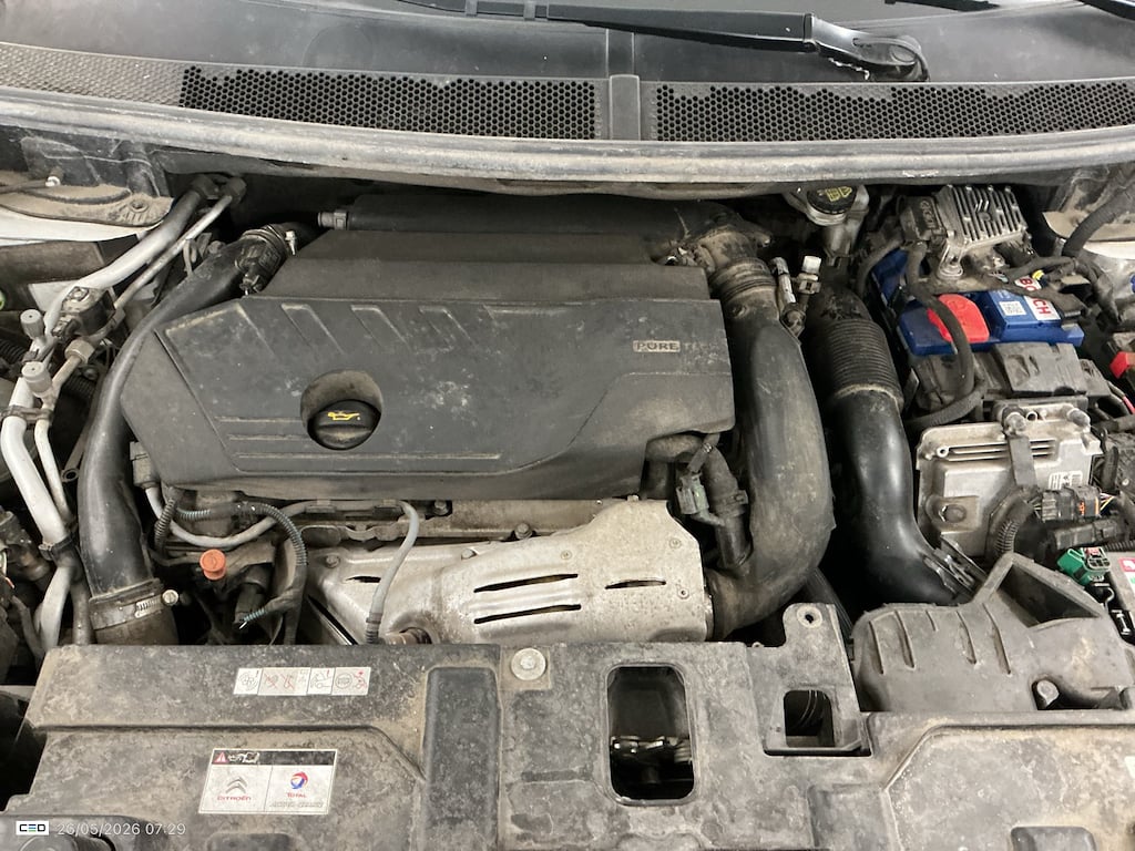 CITROAu2039N C5 AIRCROSS 1.6 HYBRID 225 E-EAT8 SHINE AUTO photo