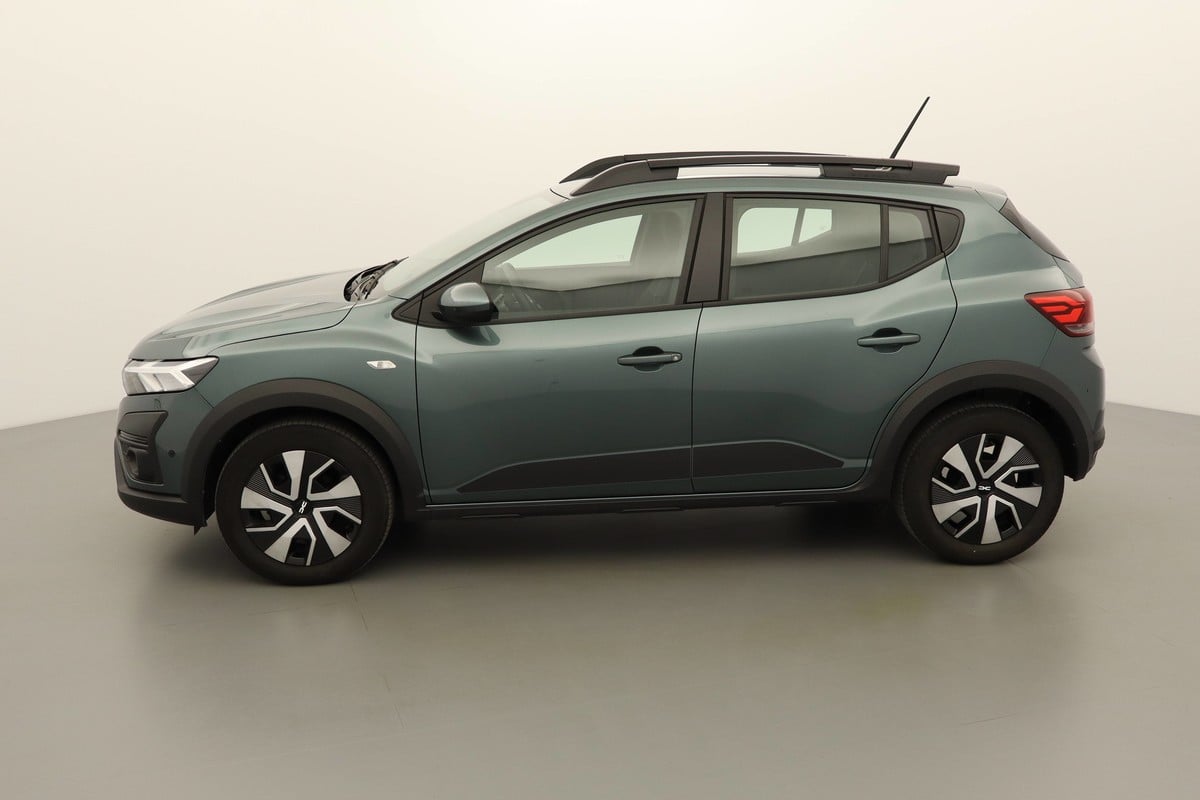 Dacia Sandero Expression 1.0 Gasoline 91hp photo