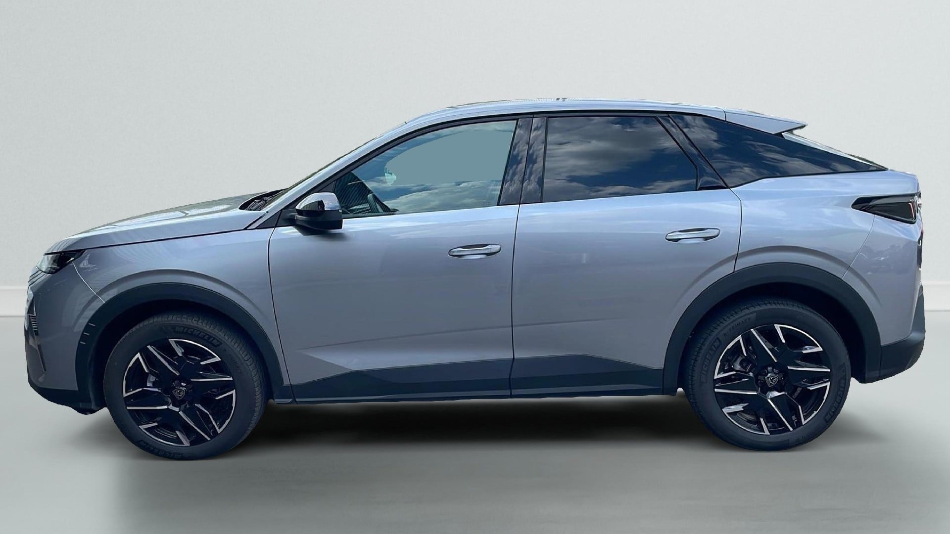 Peugeot 3008 Hybrid 145 e-DCS6 Allure photo