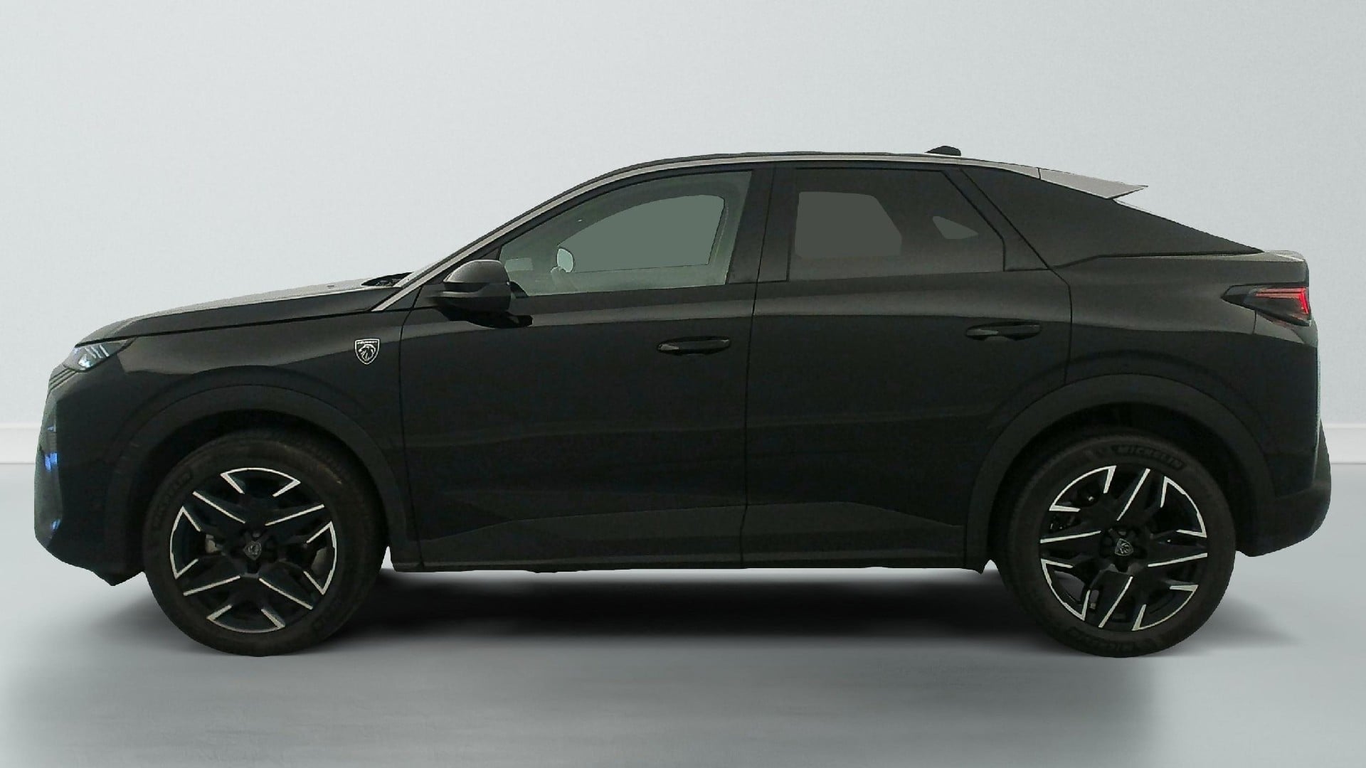 Peugeot 3008 Hybrid 145 e-DCS6 GT photo