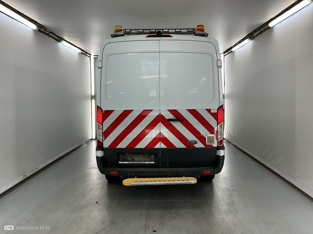 FORD TRANSIT 2T 350M FOU MWB HR DSL 2.0 TDCi L2H2 Trend photo