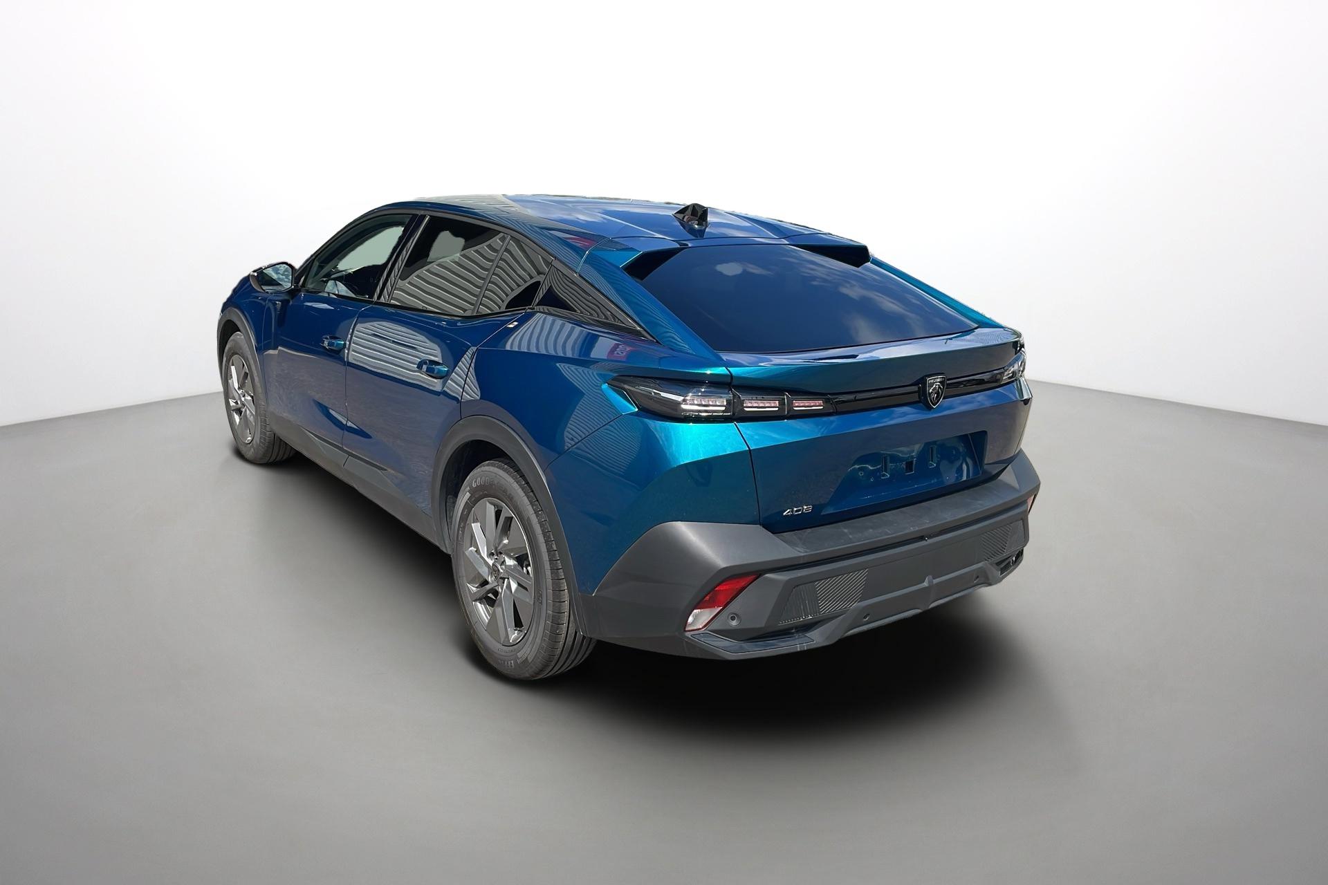 Peugeot 408 Hybrid 145 e-DCS6 Allure photo