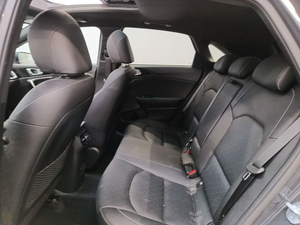KIA cee'd GT Line 1.0 T-GDI 120 ISG 5d photo