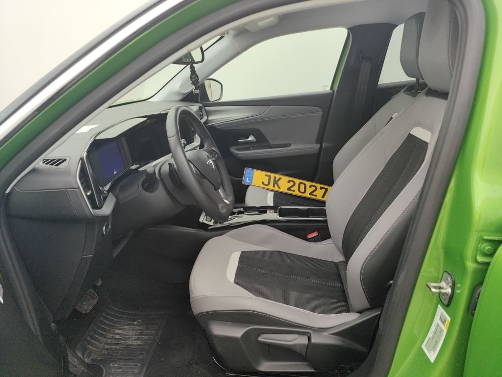 Opel Mokka 1.2 Turbo MHEV 100kW Edition eDCT 5d photo