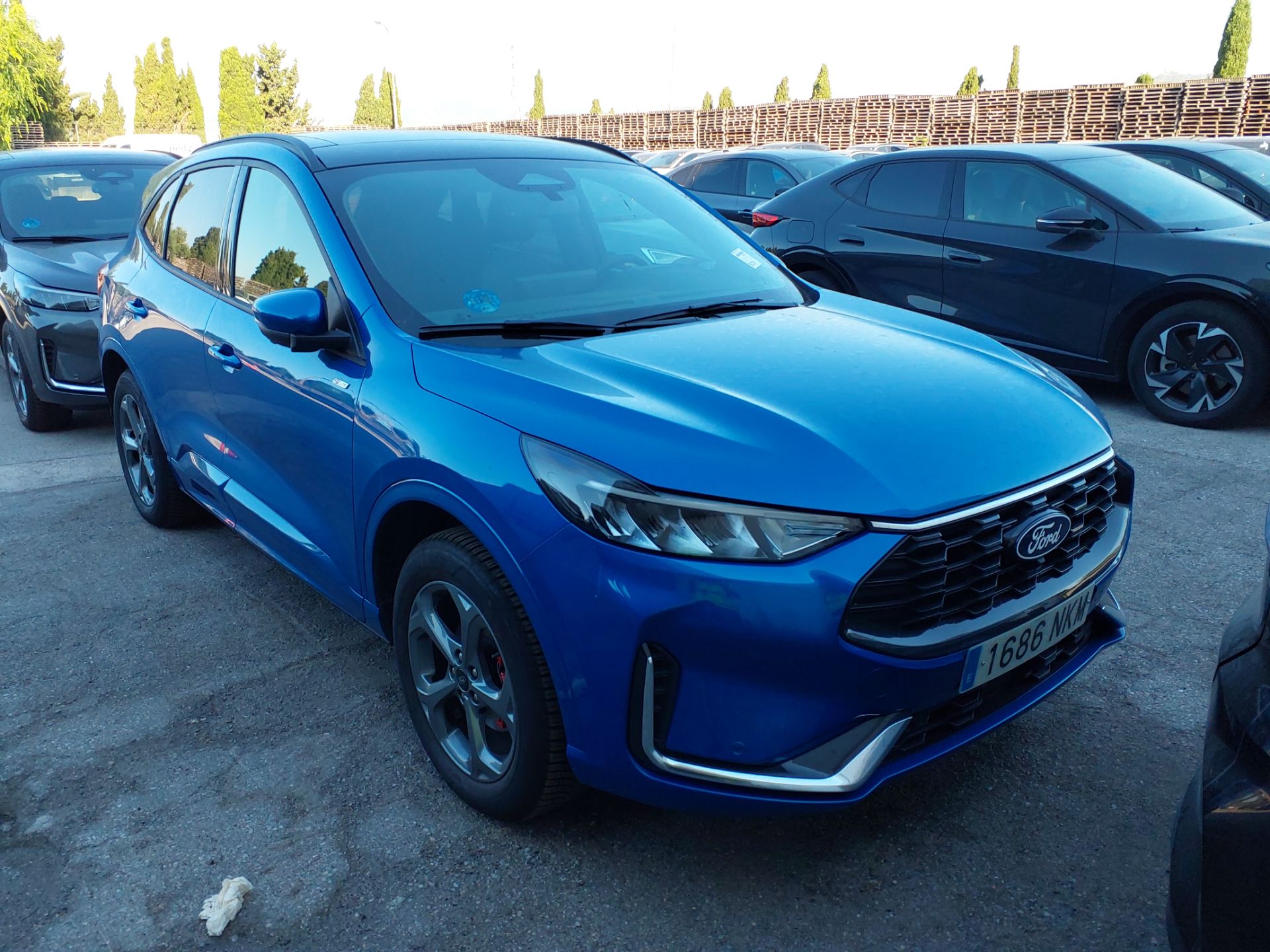 FORD Kuga 2.5 PHEV 243cv Automatico WT gancho St Line X(Pano-Roof + Winterpack + Tow bar)