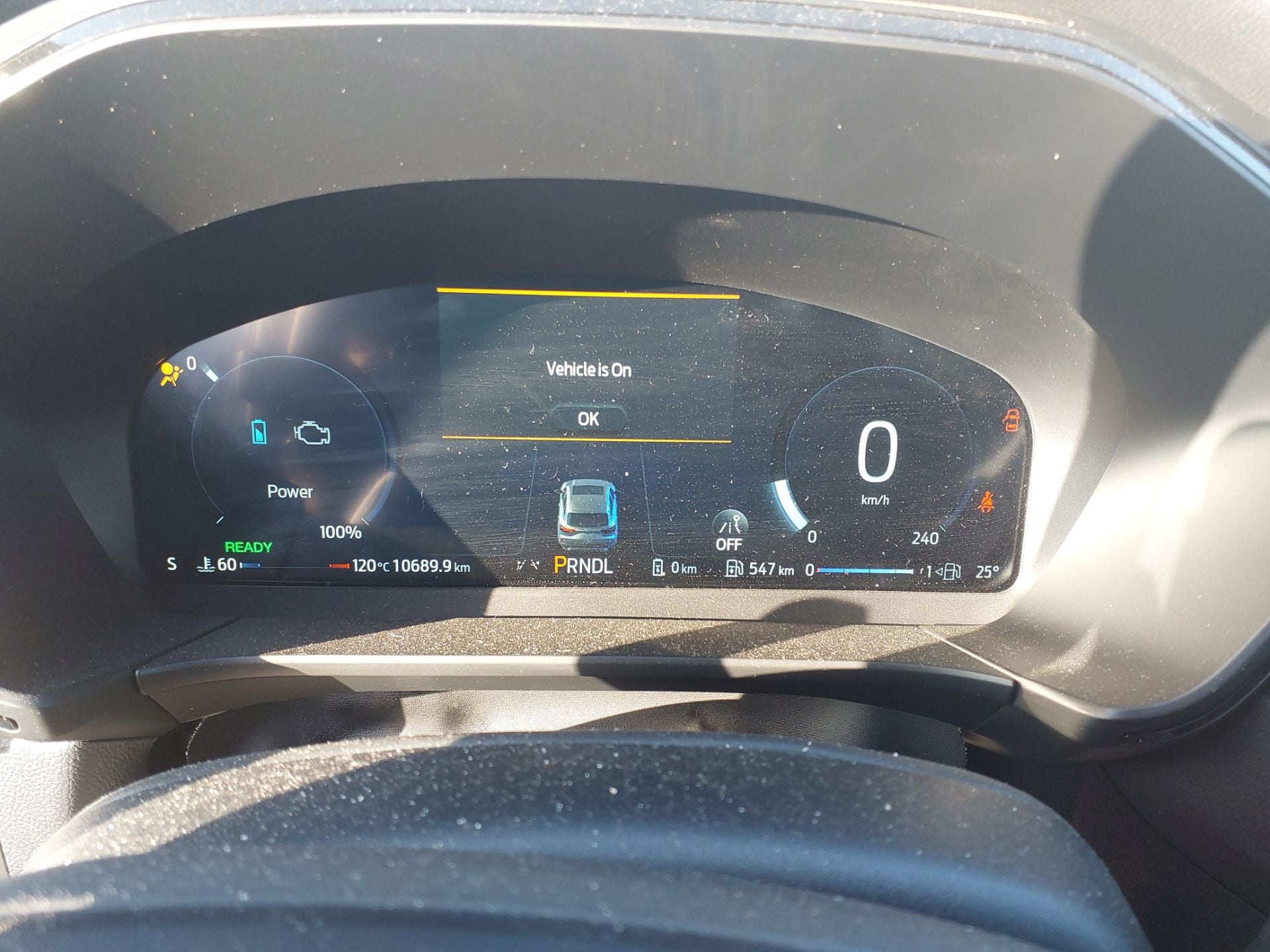 FORD Kuga 2.5 PHEV 243cv AutomÃ¡tico WT + gancho ST-LINE X(Pano-Roof + Winterpack) photo
