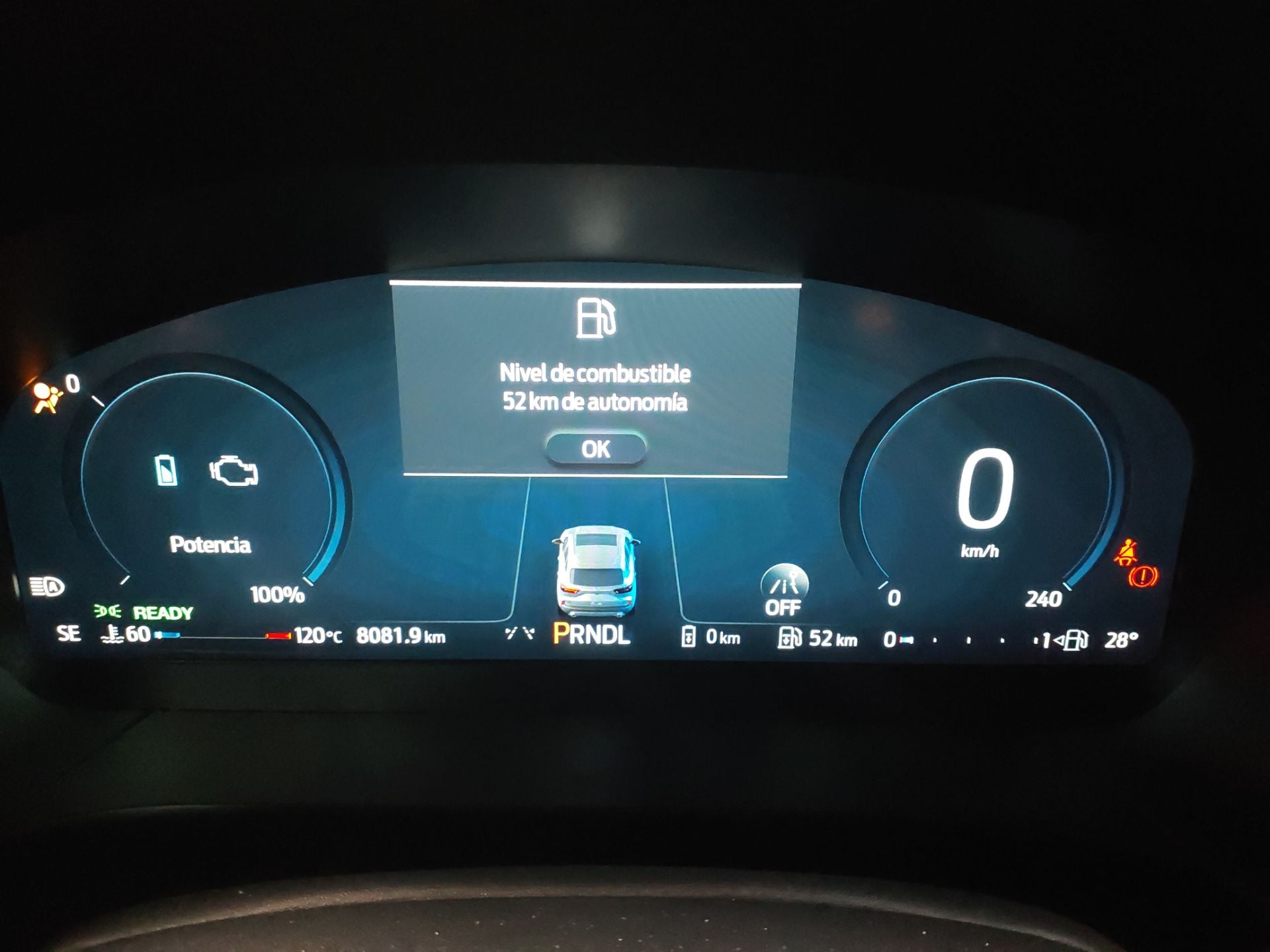 FORD Kuga 2.5 PHEV 243cv AutomÃ¡tico WT + gancho ST-LINE X(Pano-Roof + Winterpack) photo