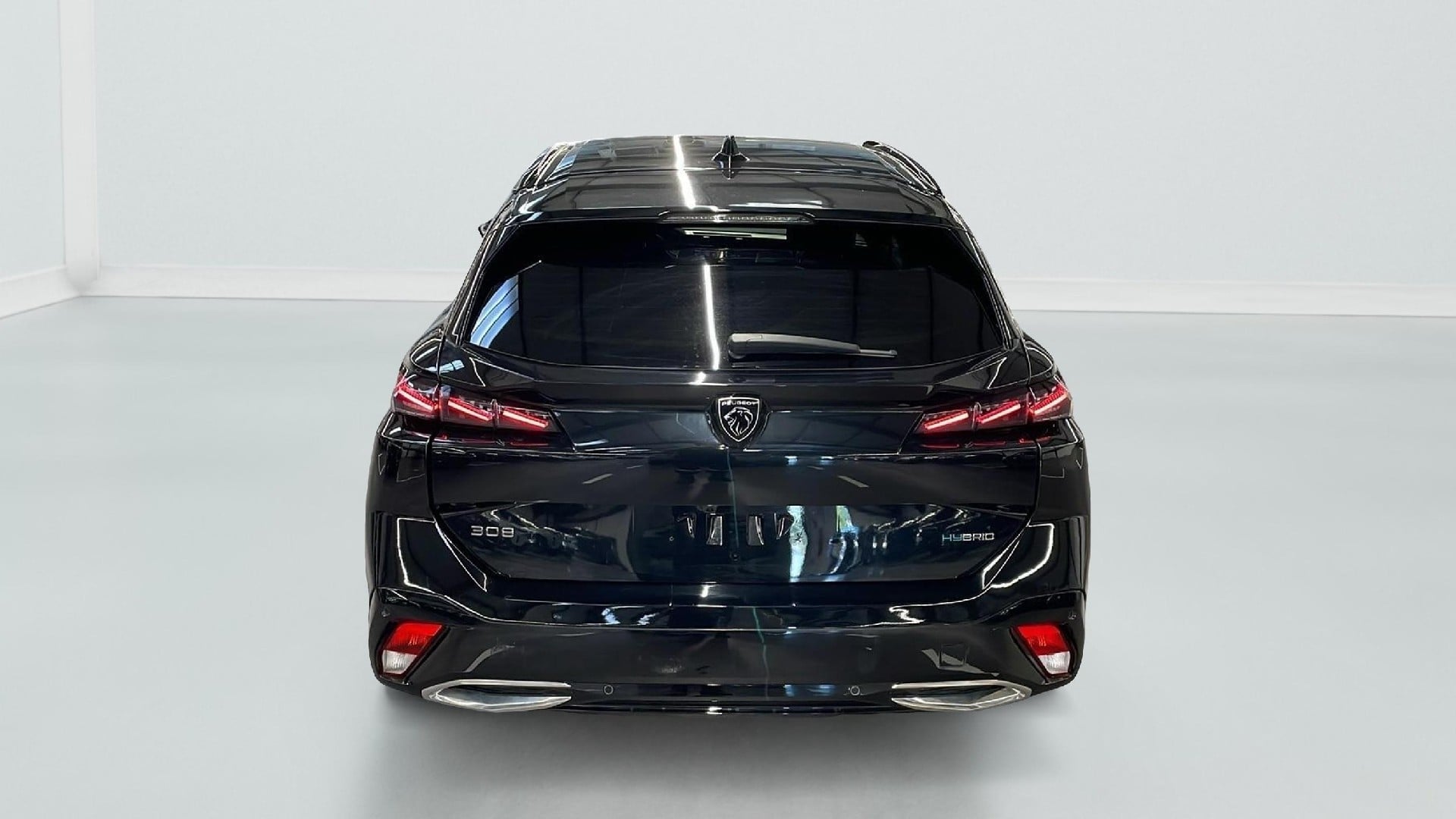 Peugeot 308 SW GT PHEV 225 e-EAT8 photo
