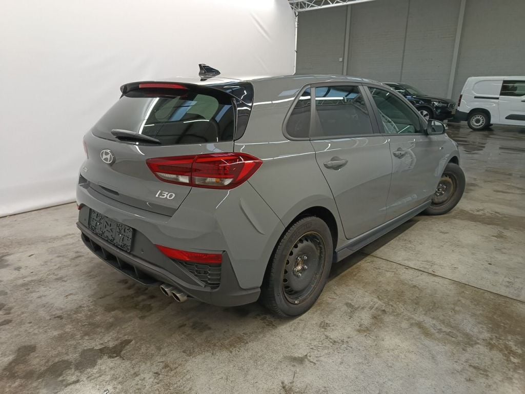 Hyundai i30 5D 1.5 T-GDi 103kW Sky N-Line DCT 5d photo