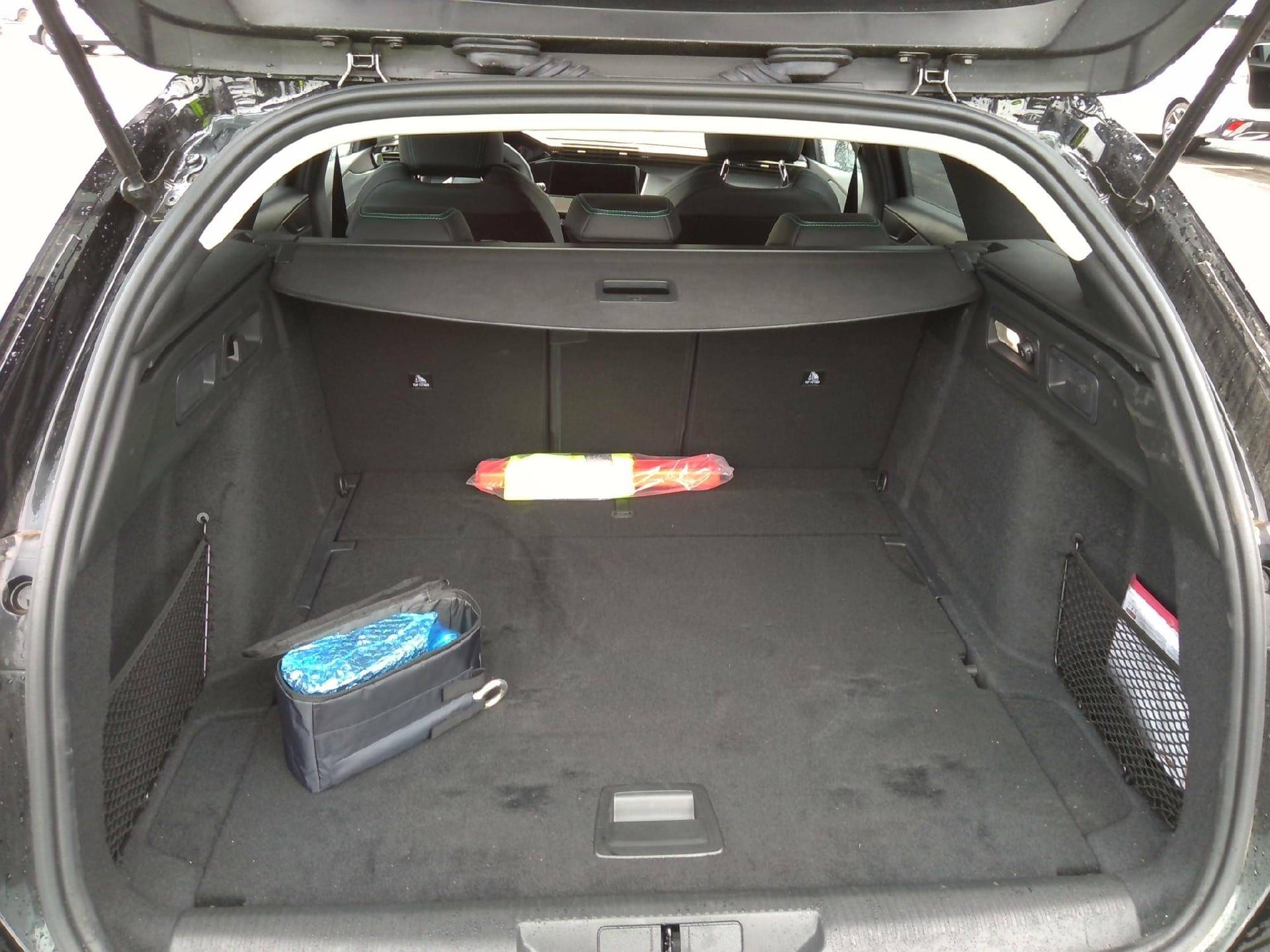 Peugeot 308 SW Allure PureTech 130ch S&S EAT8 photo