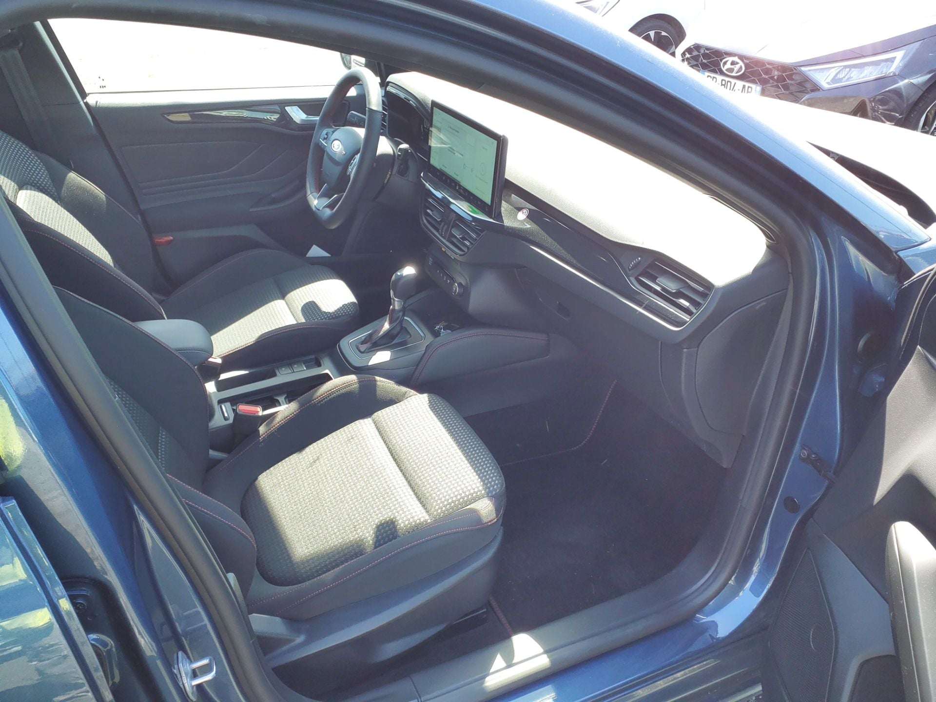 FORD Focus Sportbreak 1.0 Ecoboost 114KW 155CV S6.2 ST-LINE X(Winterpack) photo