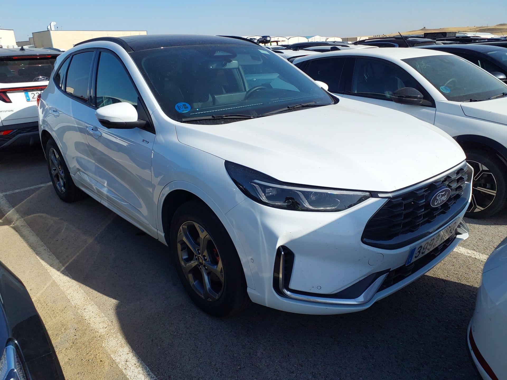 FORD Kuga 2.5 243CV AutomÃ¡tico   ST-LINE X(Pano-Roof + Winterpack)