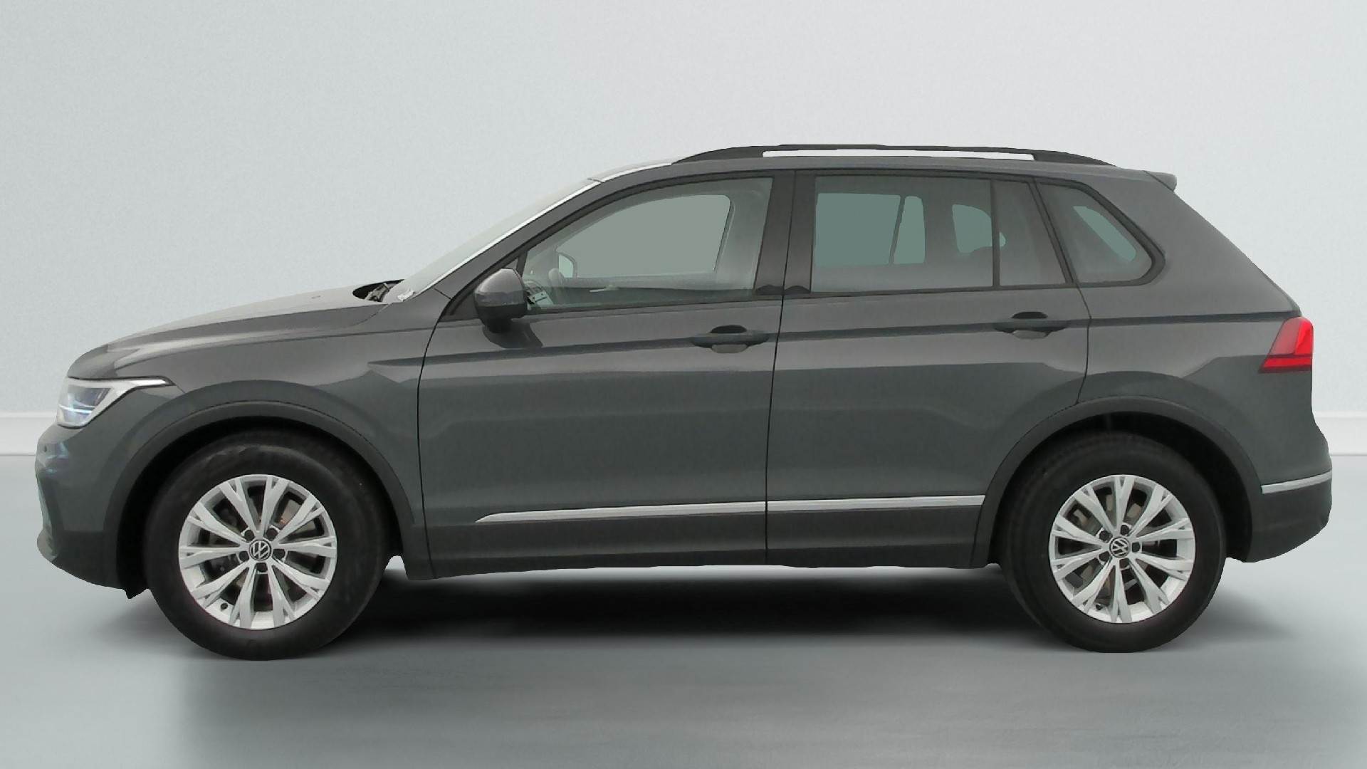 Volkswagen Tiguan Life Plus 2.0 TDI 150ch DSG7 photo