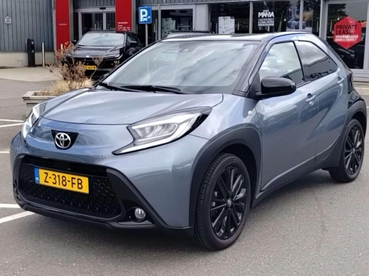 TOYOTA Aygo X 1.0 VVT-i S-CVT Premium