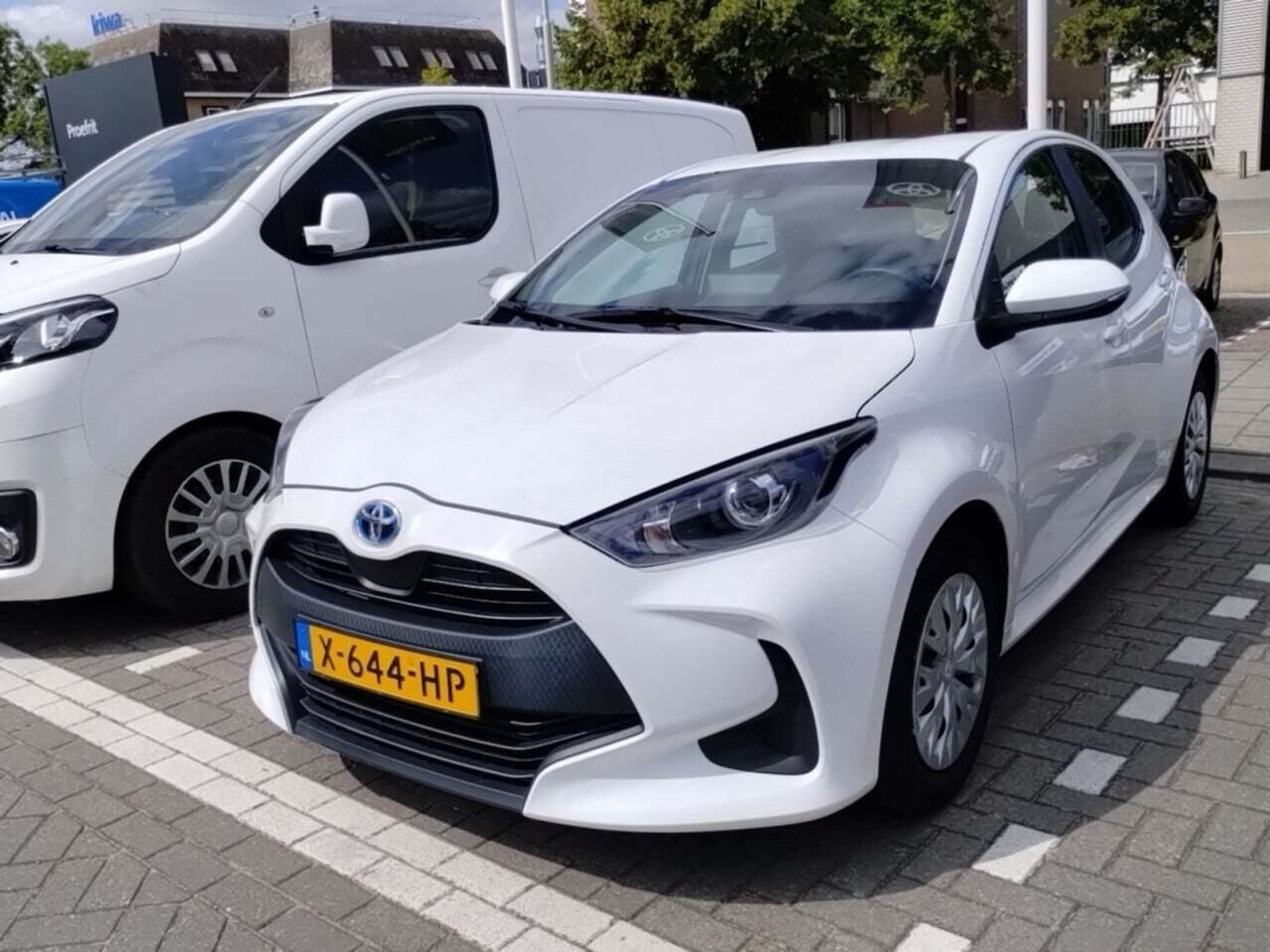 TOYOTA YARIS 1.5 Hybrid Active