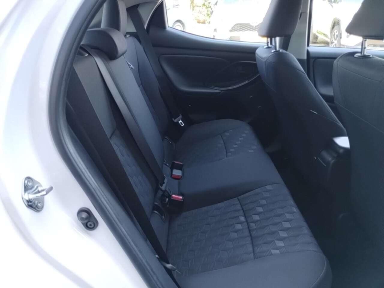 TOYOTA YARIS 1.5 Hybrid 115 Comfort photo