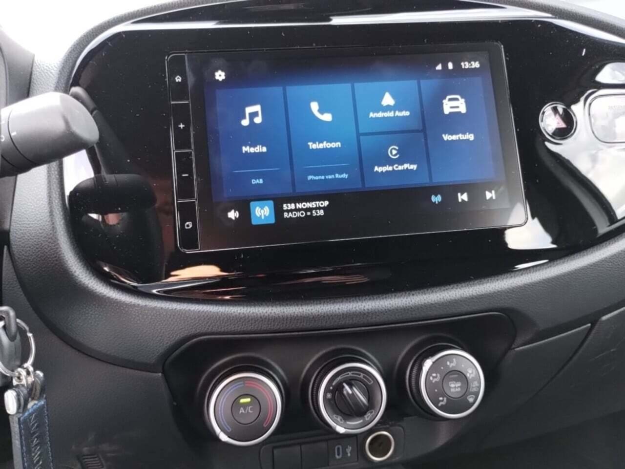TOYOTA Aygo X 1.0 VVT-i MT Play photo
