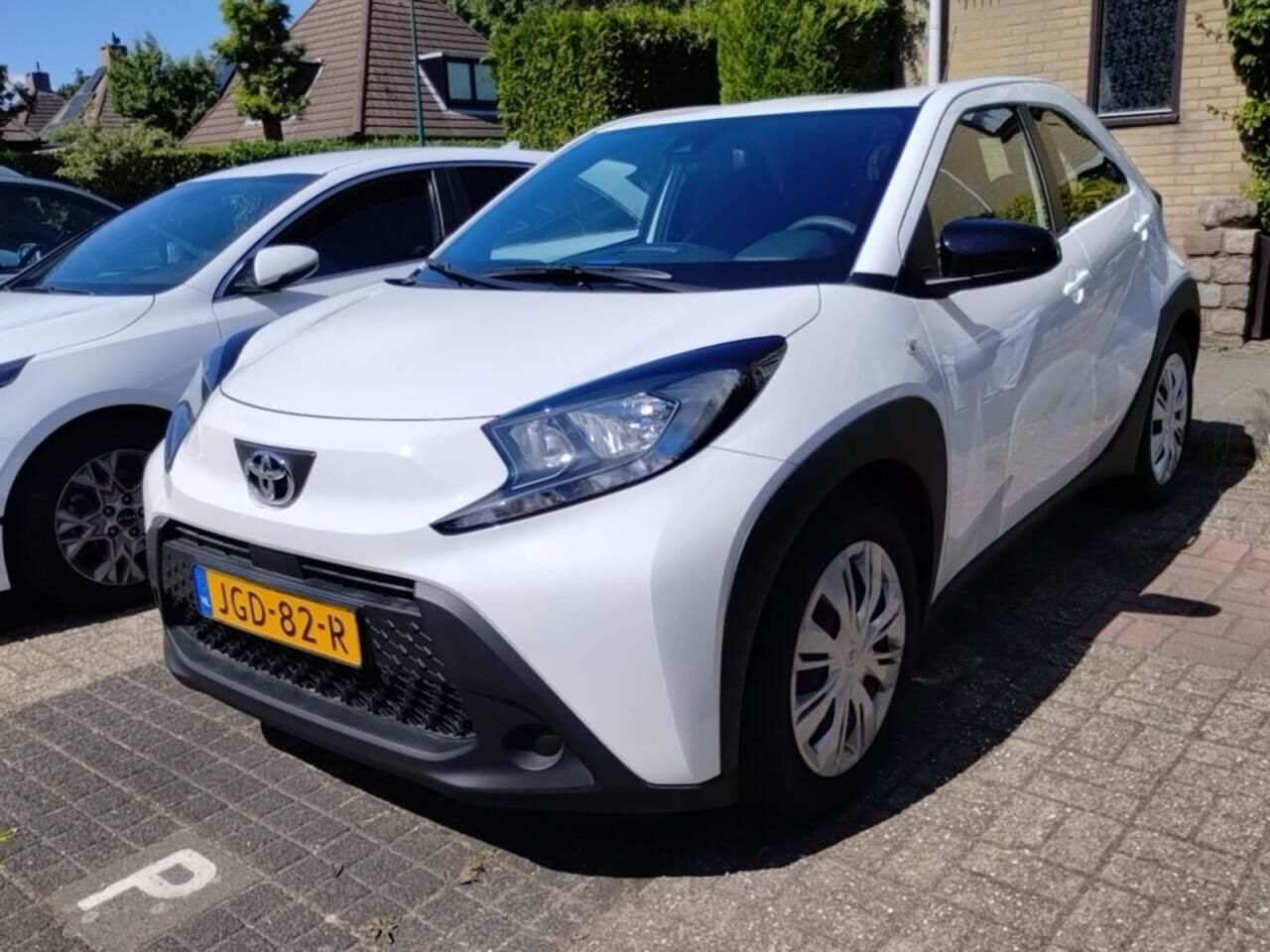 TOYOTA Aygo X 1.0 VVT-i MT Play