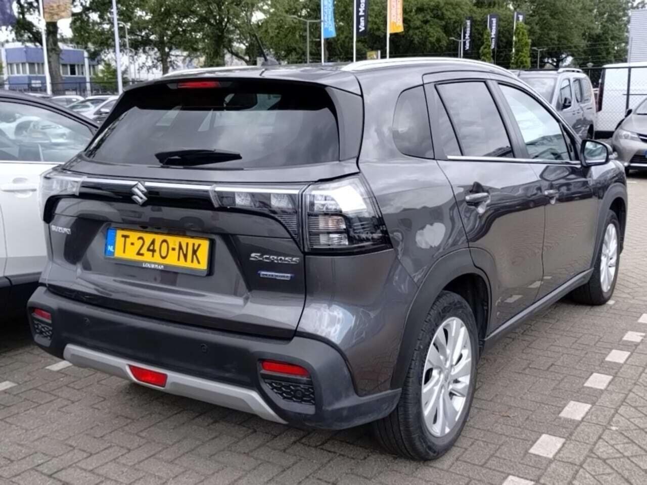 SUZUKI S-Cross 1.4 Boosterjet Select Smart Hybrid photo
