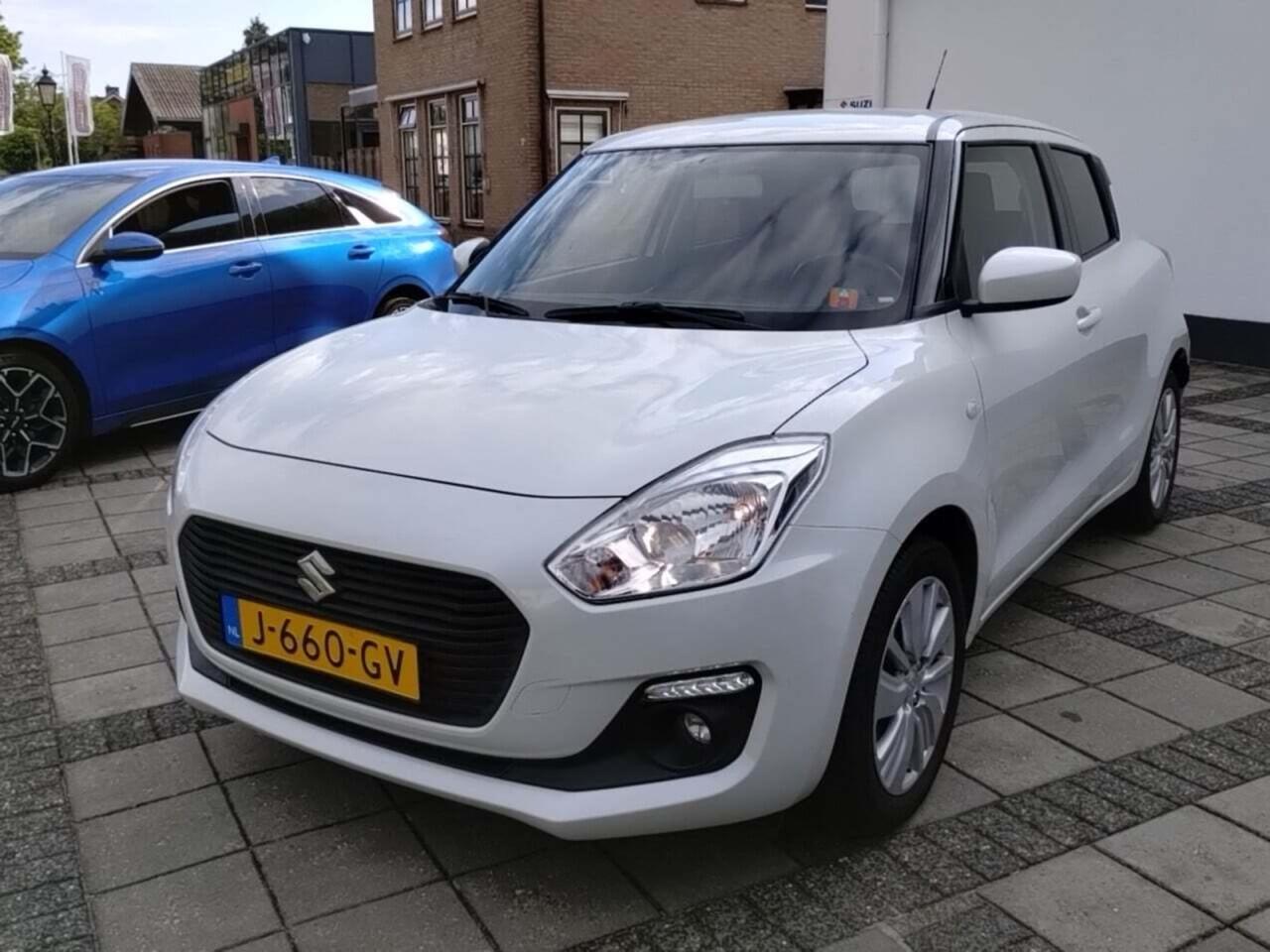 SUZUKI Swift 1.2 Select Smart Hybrid