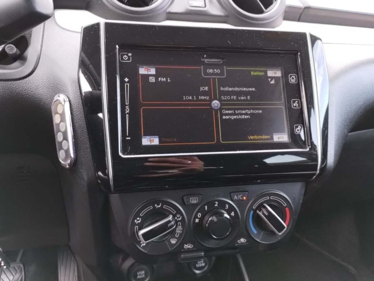 SUZUKI Swift 1.2 Select Smart Hybrid photo