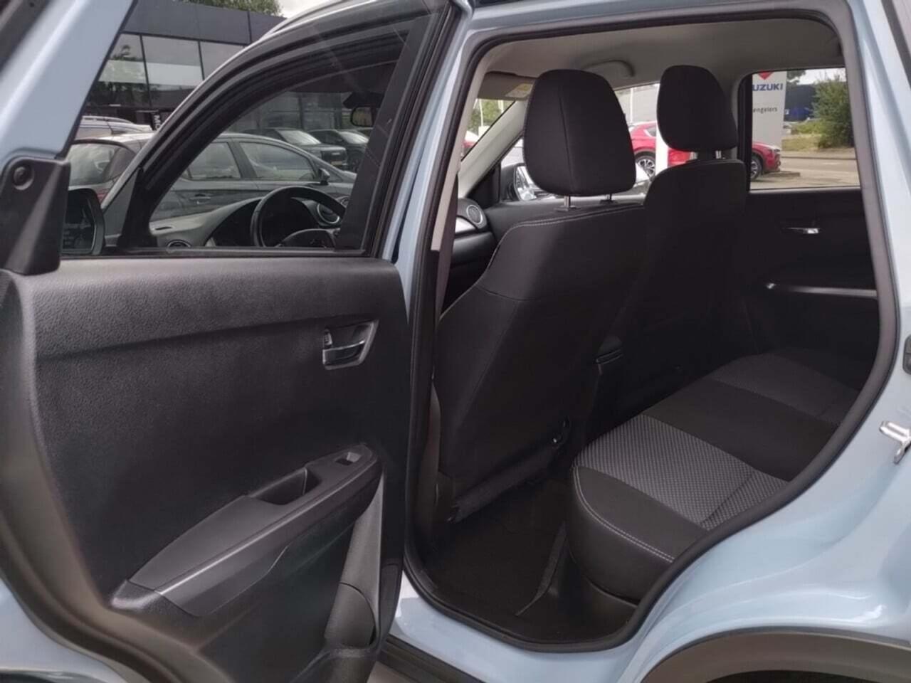 SUZUKI VITARA 1.4 Boosterjet Select Smart Hybrid photo