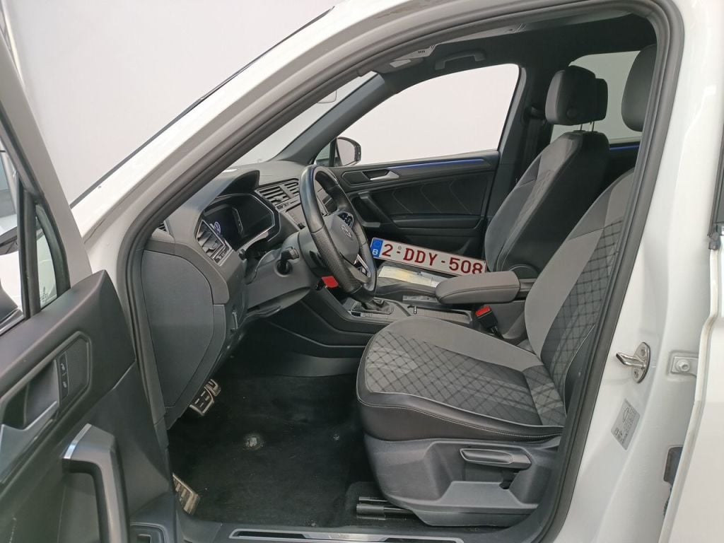 Volkswagen Tiguan Allspace 2.0 TDI DSG R-Line 5d photo
