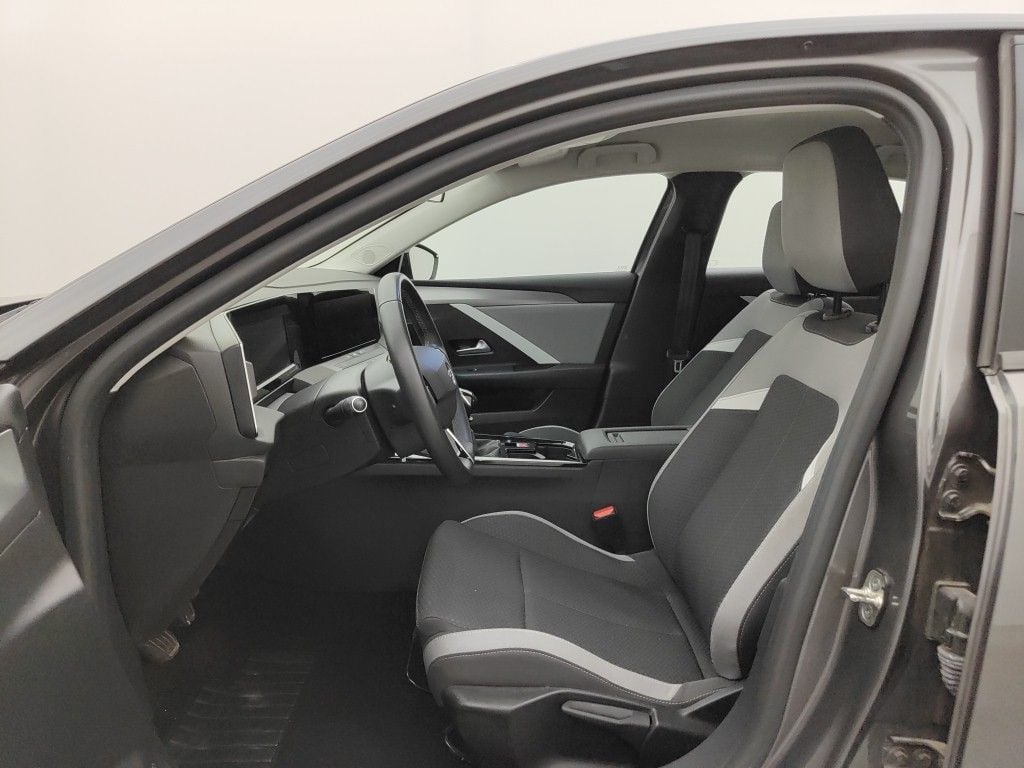 Opel Astra 1.2 Turbo 81kW S/S Edition 5d photo