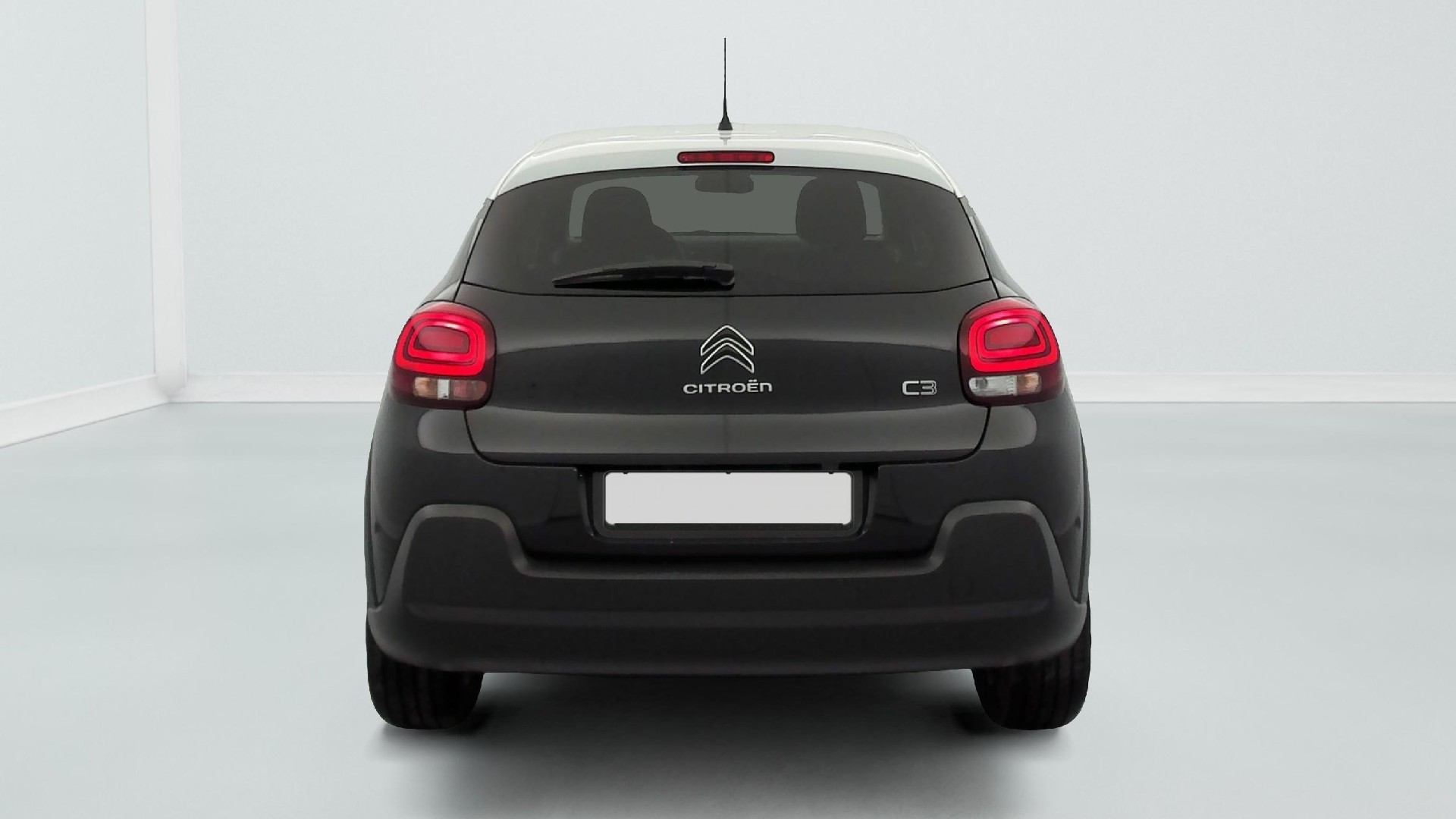 Citroen C3 Shine PureTech 110 S&S BVM6 photo