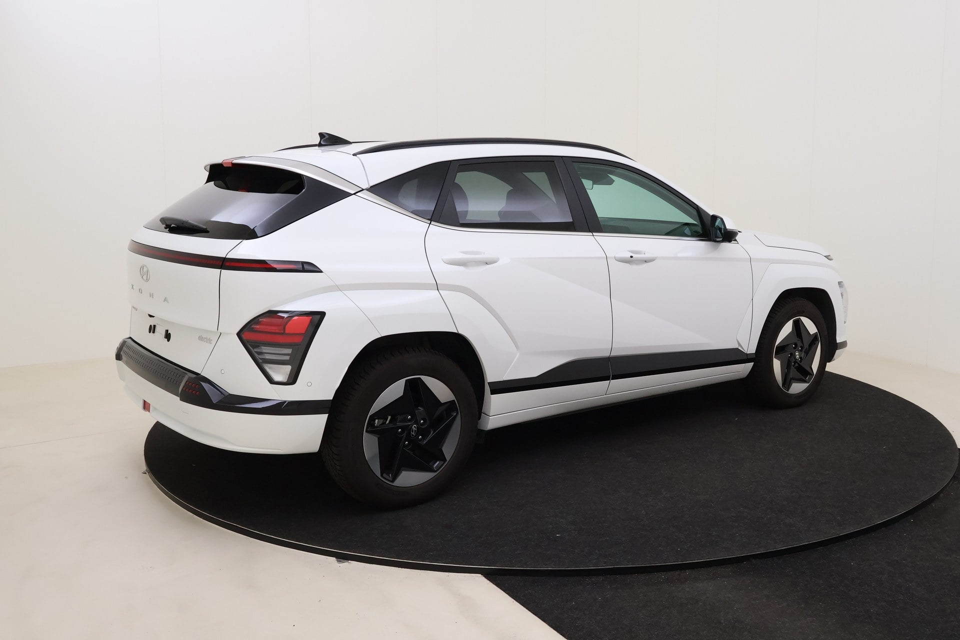 Hyundai Kona Shine 17 65 kWh 214 photo