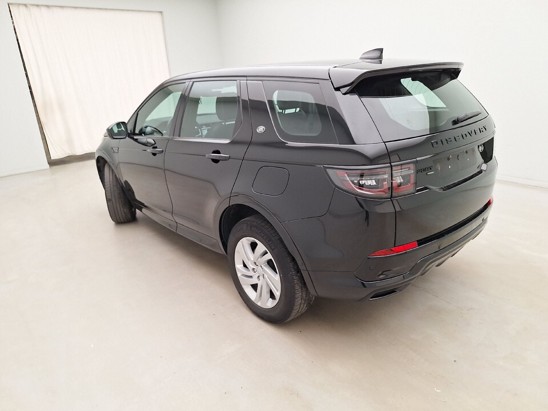 Land Rover, Discov.Sp.FL'19 PHEV, Land Rover Discovery Sport P300e PHEV AWD Auto R-D photo