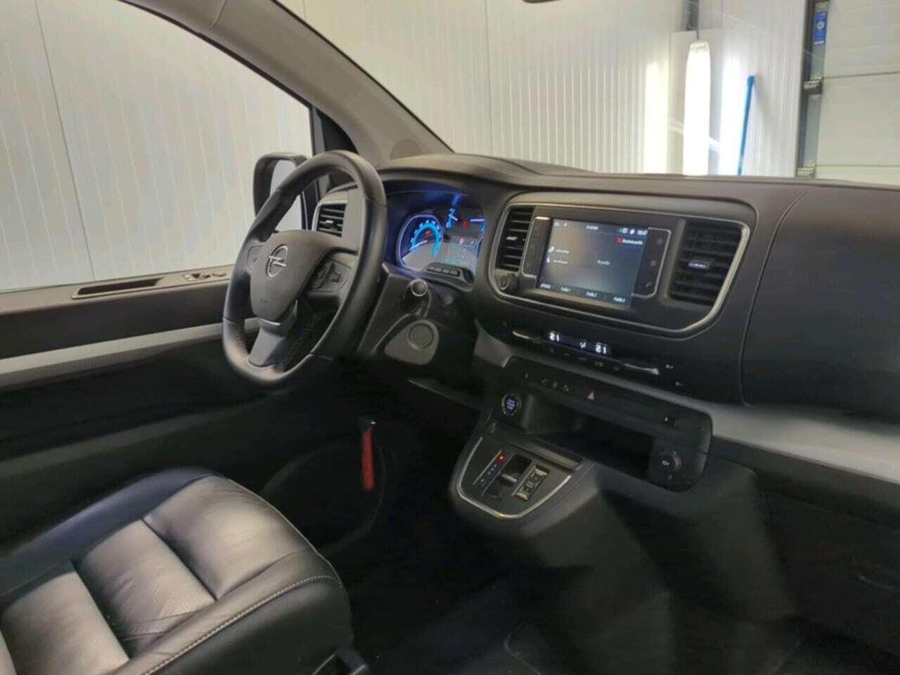 OPEL Zafira Life Electric L2 50 kWh photo