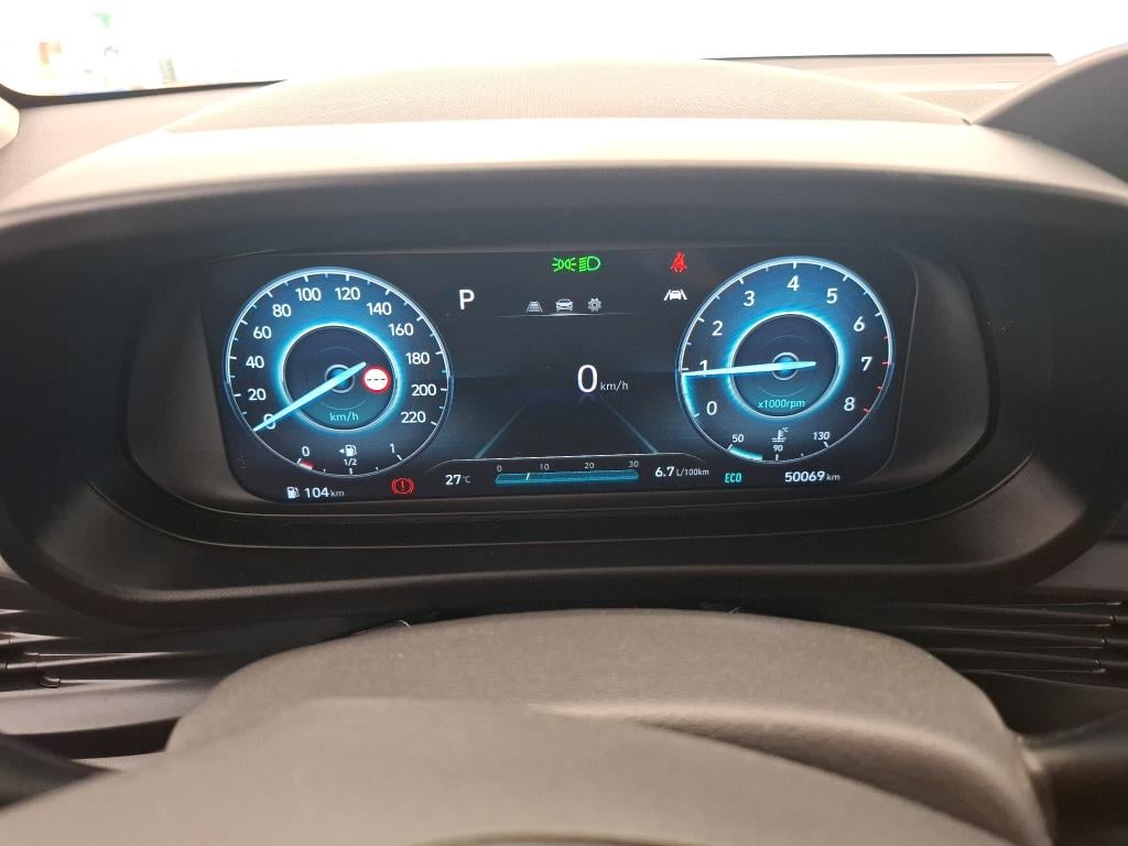 HYUNDAI BAYON / 2021 / 5P / SUV 1.0 T-GDI 100 DCT- 7 HYB 48V INTUITIVE photo