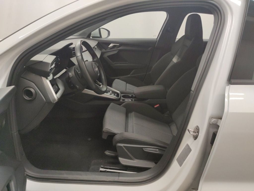 Audi A3 Sportback 2.0 35 TDi 110kW S tronic 5d photo