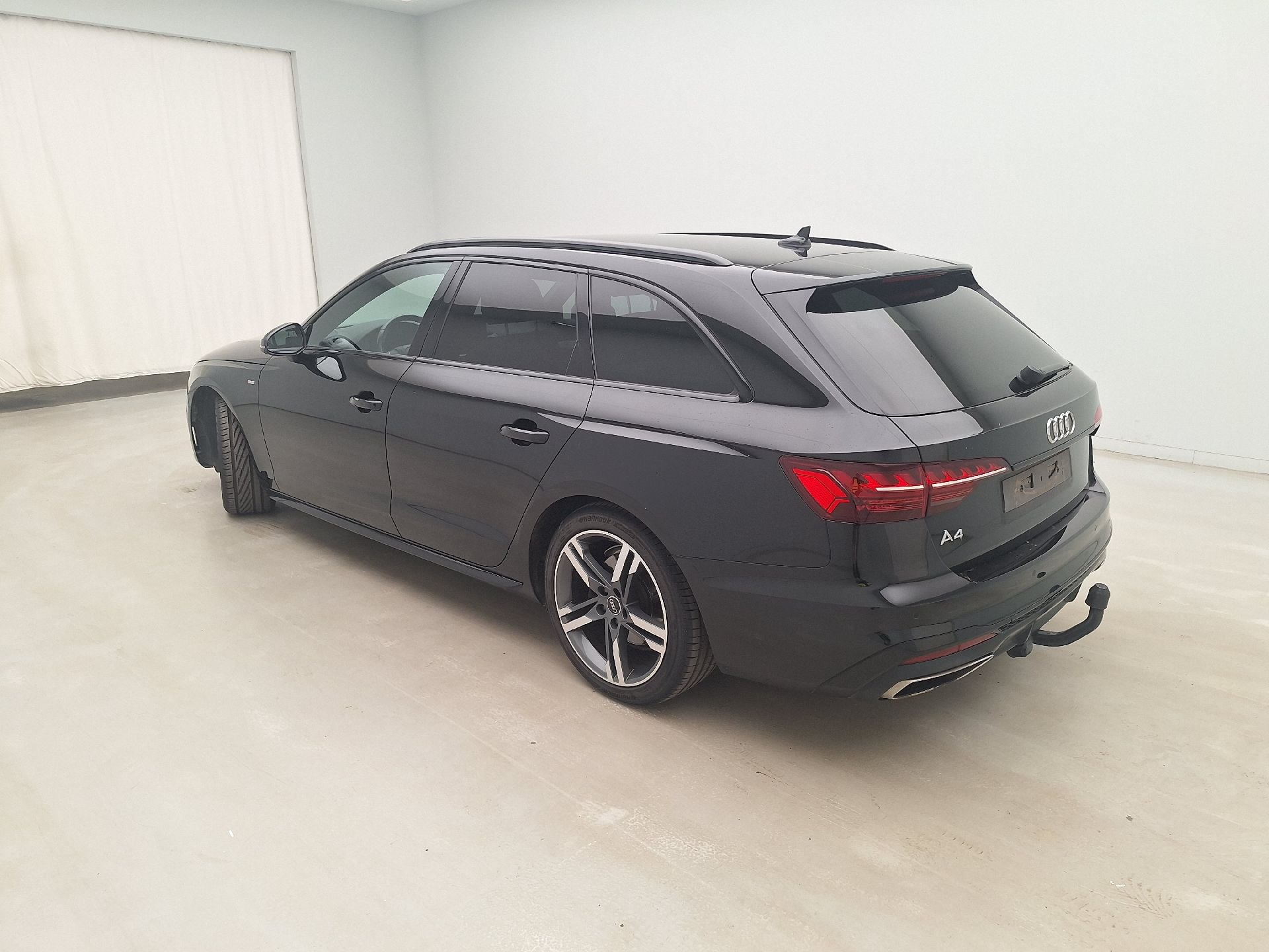 Audi, A4 Avant FL'19, A4 Av.35 TDi S Line Bus.Ed.Str photo