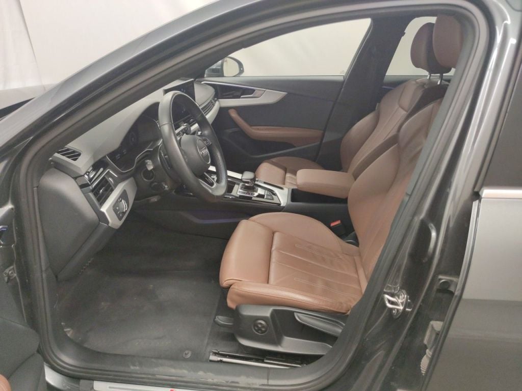 Audi A4 Avant 2.0 35 TDi 120kW S tr S line Business Ed 5d photo