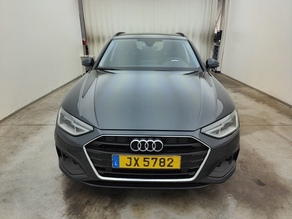 AUDI A4 AVANT DIESEL - 2020 30 TDI 136hp S tronic (EU6AP) 5d photo