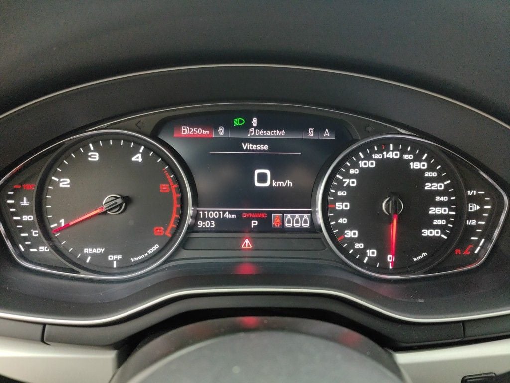 AUDI A4 AVANT DIESEL - 2020 30 TDI 136hp S tronic (EU6AP) 5d photo