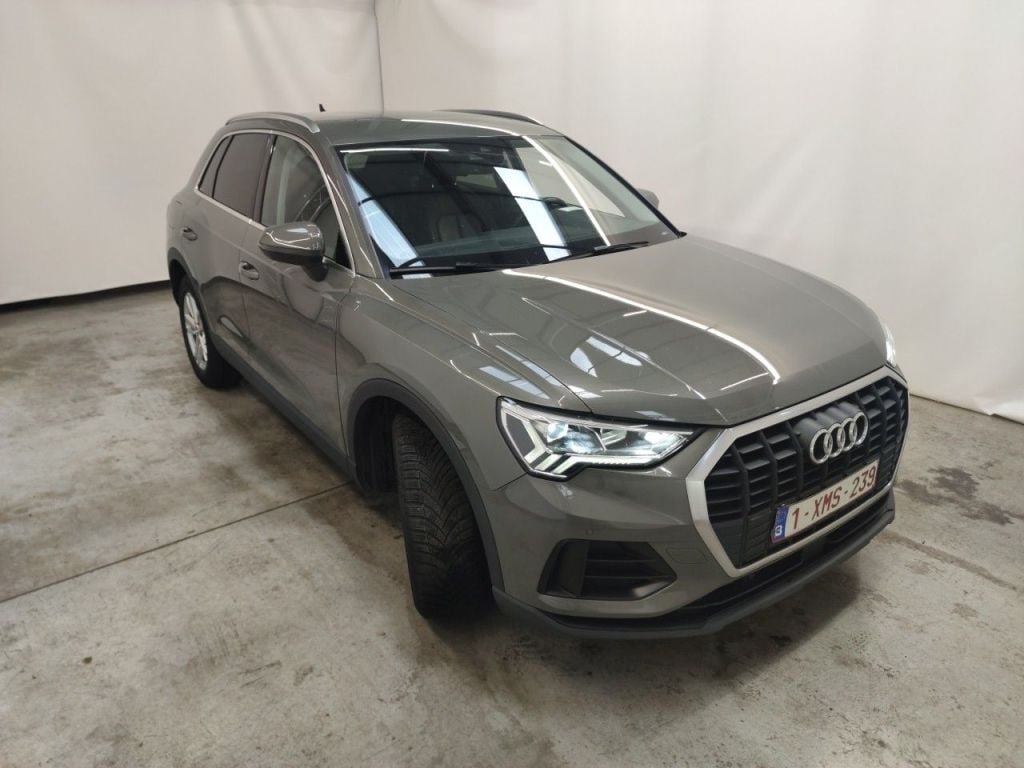 Audi Q3 35 TFSI S tronic 5d photo