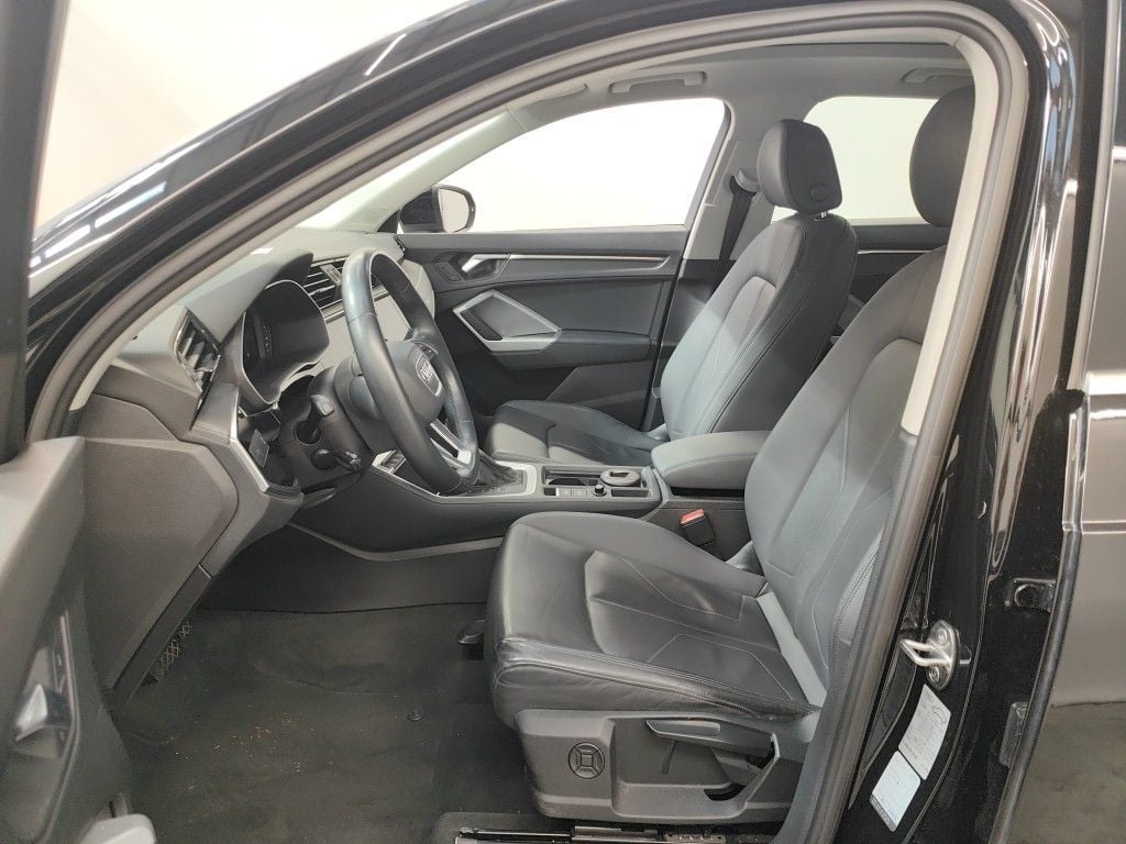 AUDI Q3 DIESEL - 2019 40 TDi 190 Quattro S line S tronic (EU6d-TEMP) 5d photo