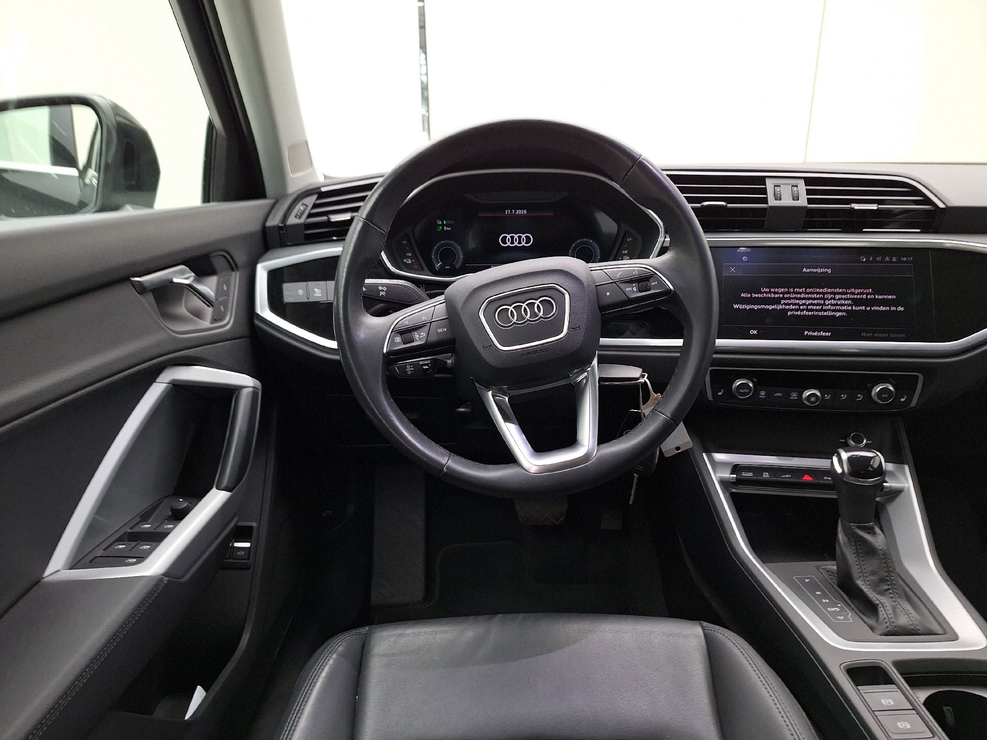 Audi, Q3 SB '19 PHEV, Q3 SB 45 TFSie PHEV S tronic photo