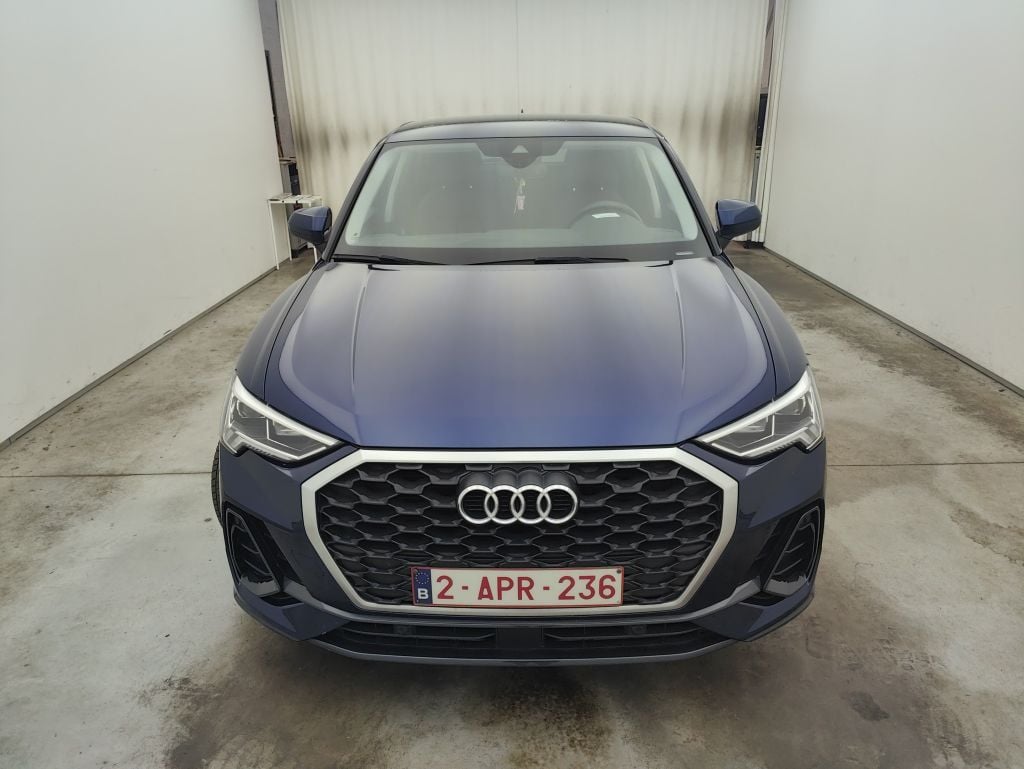 Audi Q3 Sportback 35 TDI S tronic Business Edition 5d photo