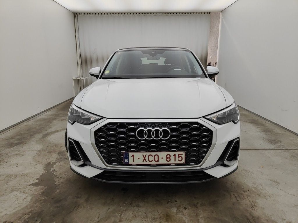 Audi Q3 Sportback 2.0 35 TDI S tronic S Line Business Ed 5d photo