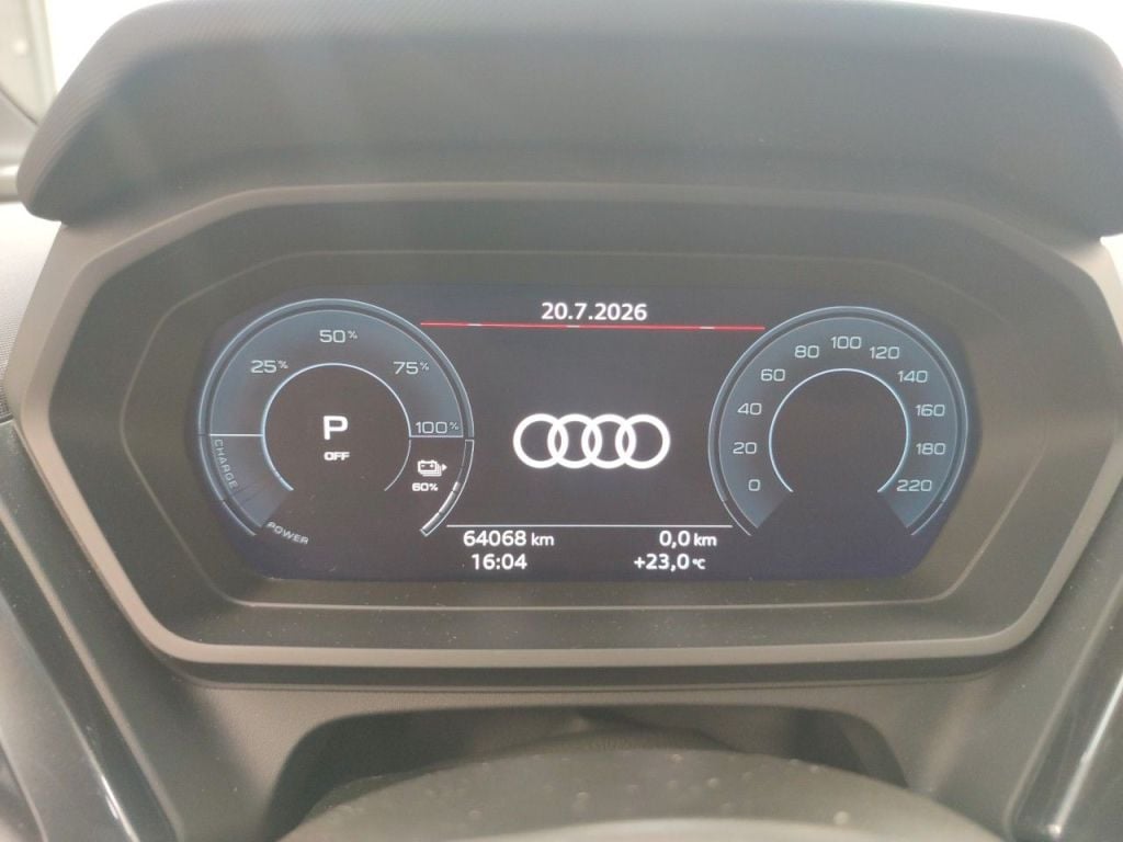 Audi Q4 e-tron 40 e-tron S Line 5d photo