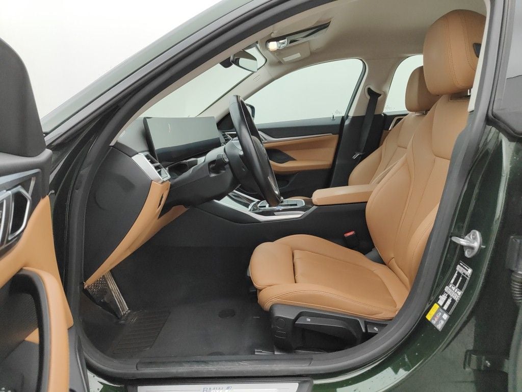 BMW i4 GRAN COUPE 81 kWh eDrive40 340 5d photo